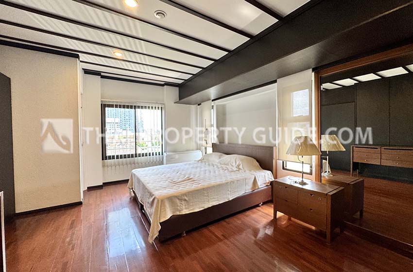 Penthouse in Phaholyothin 